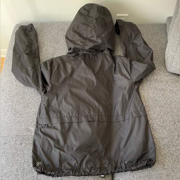 Garage black windbreaker - Picture 7 of 9